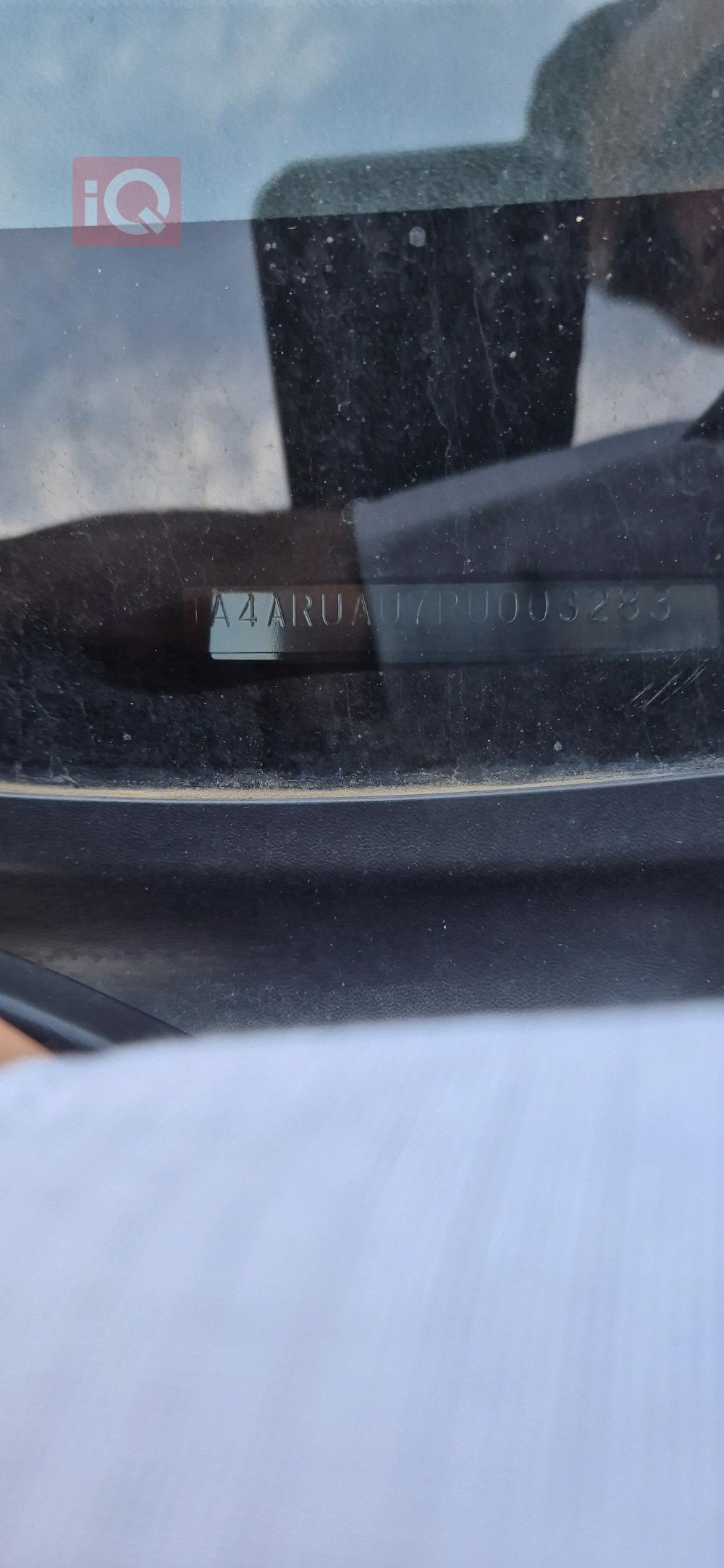 ميتسوبيشي أوتلاندر سبورت